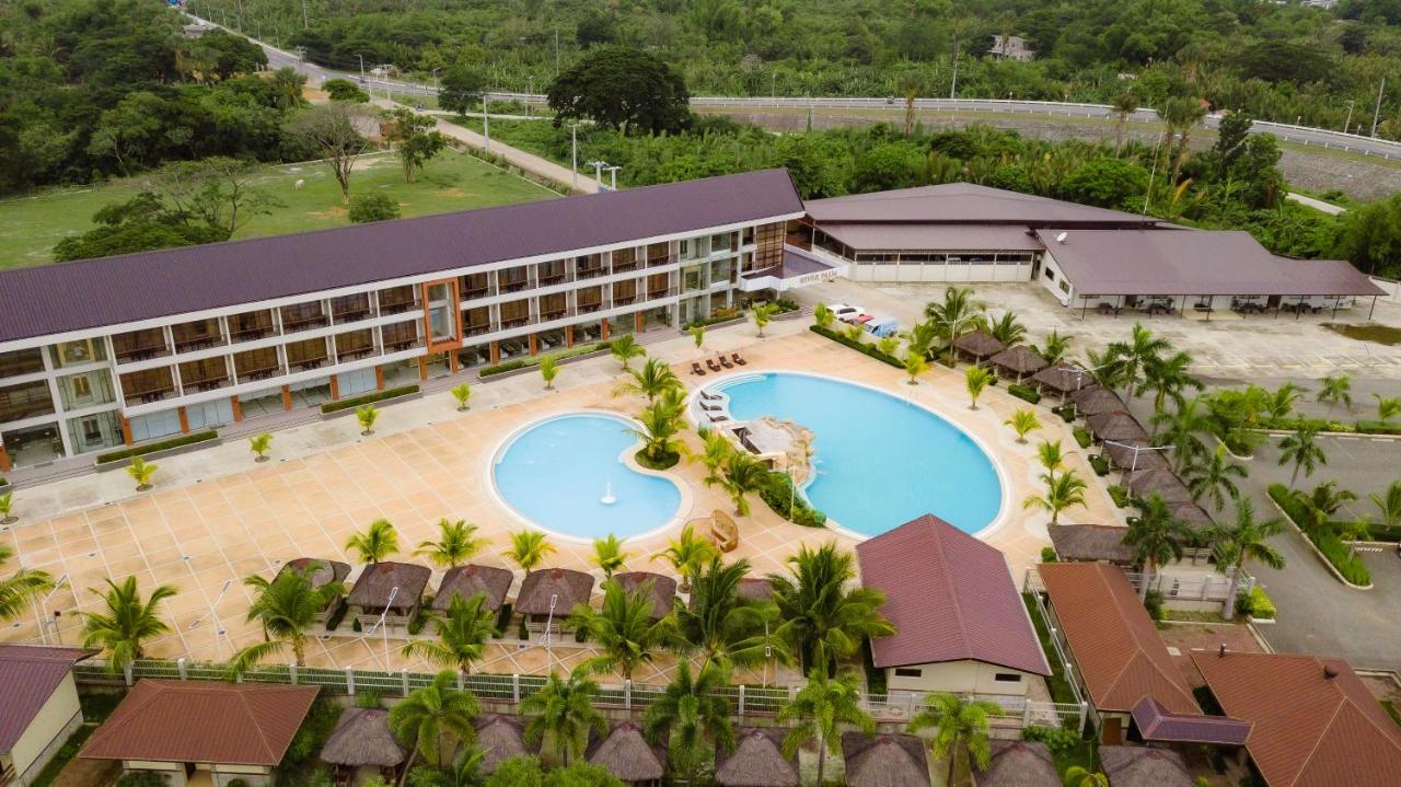 Bugallon River Palm Hotel And Resort Powered By Cocotel מראה חיצוני תמונה